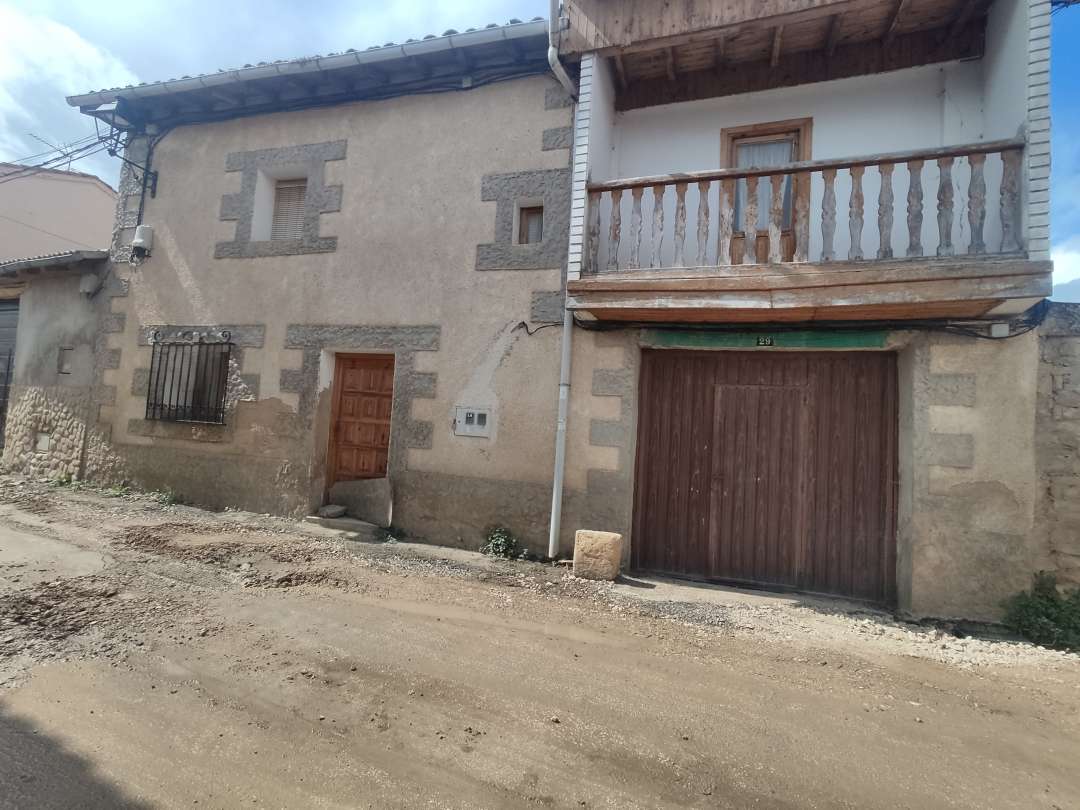 casa en venta en medina de pomar