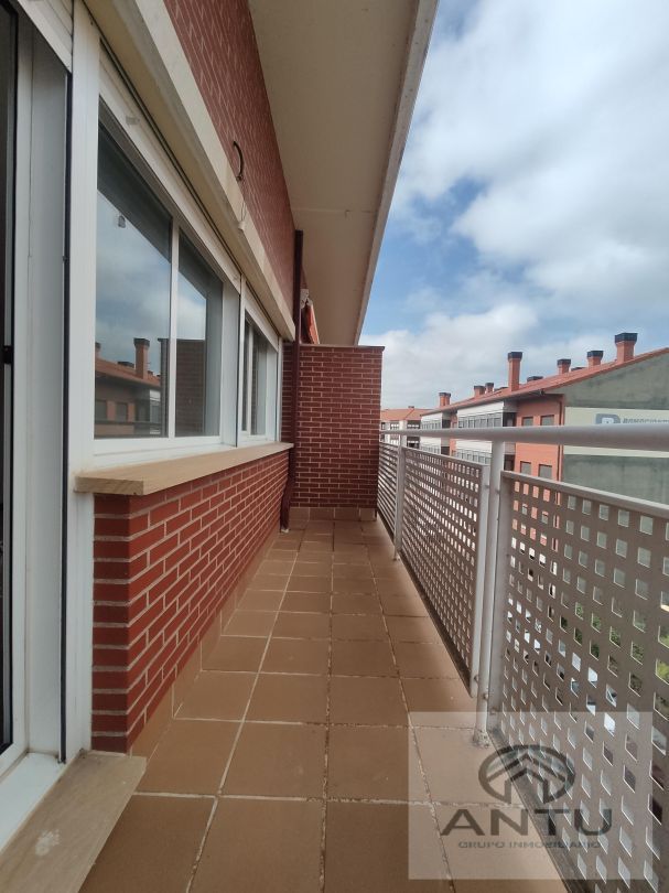 piso en venta en medina de pomar