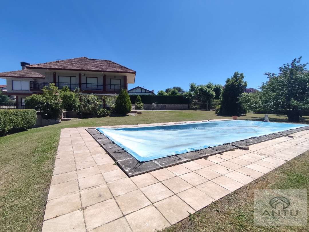 casa en venta en medina de pomar
